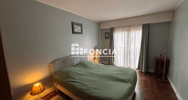 À vendre Appartement 4 pièces 102 m² - Versailles 78000