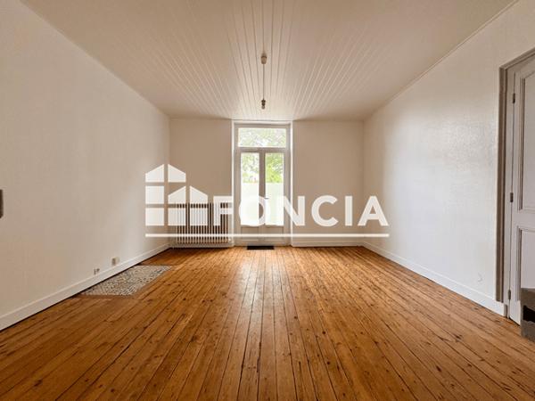 Location Maison 3 pièces 72.4 m² - 54 AVENUE LEOPOLD ROBINET La Rochelle 17000