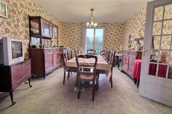 Maison 4 pièces de 70.36 m2 au Mesnil Saint Denis