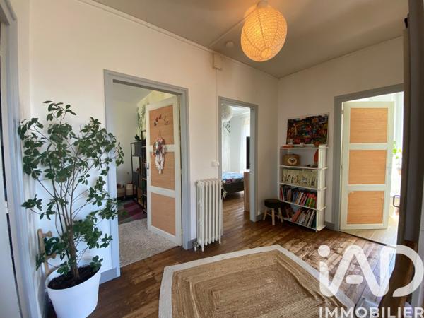 Maison à vendre 7 pièces 157 m² Saint-Maixent-l'École