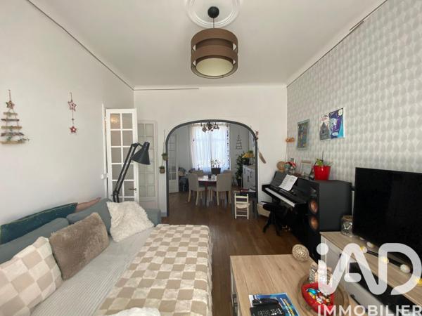 Maison à vendre 7 pièces 157 m² Saint-Maixent-l'École