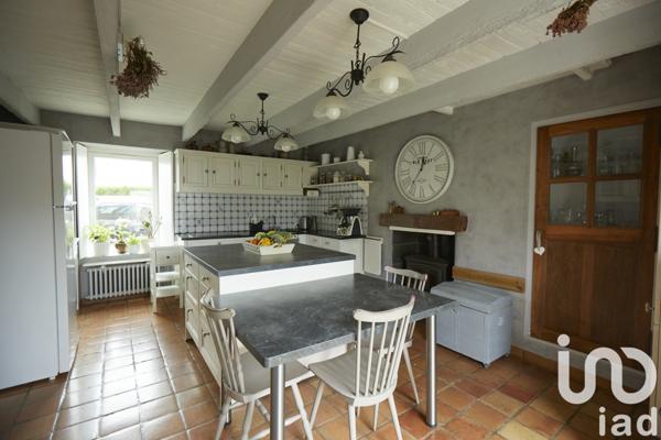 Maison à vendre 8 pièces 164 m² Theix-Noyalo