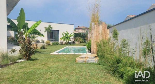 Maison à vendre 5 pièces 170 m² L'Isle-sur-la-Sorgue