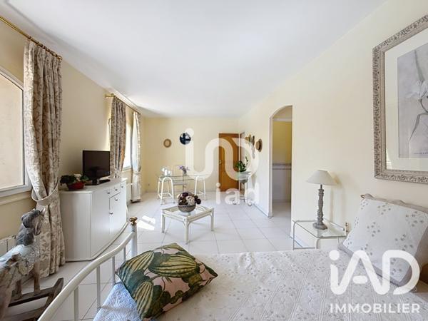 Maison à vendre 7 pièces 220 m² Allauch