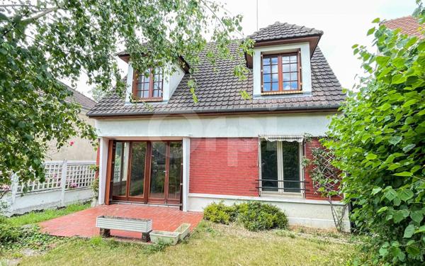 Maison à vendre    5 pièces •  Sainte-Geneviève-des-Bois