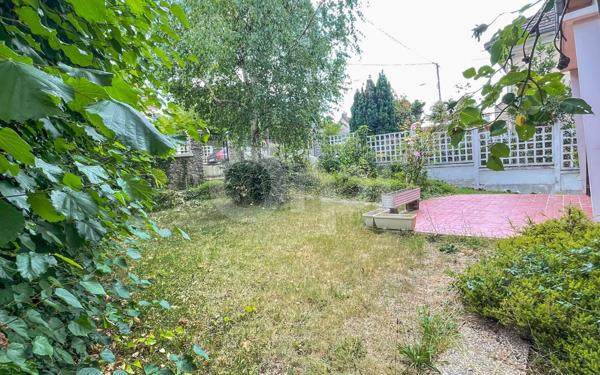 Maison à vendre    5 pièces •  Sainte-Geneviève-des-Bois