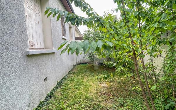 Maison à vendre    5 pièces •  Sainte-Geneviève-des-Bois