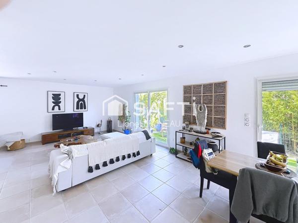Bandol – Superbe maison à seulement 10 minutes à pied du port, des plages et des commerces