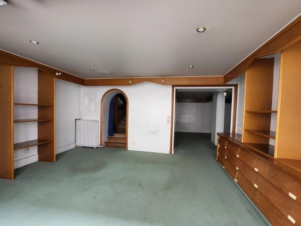 Immeuble à vendre |  Jonzac |  205 m²