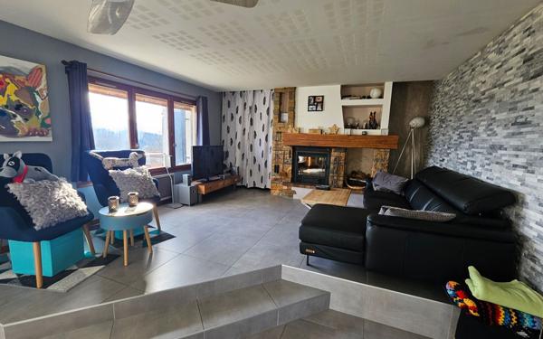 Appartement à vendre    4 pièces • 135 m2 Voiron