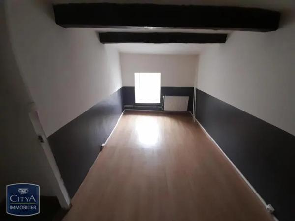 Appartement à louer 3 pièces 77.87m² Carignan (08110)
