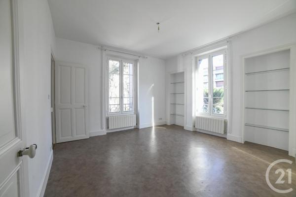 Appartement T4 à vendre  4 pièces - 75,31 m2 AIX LES BAINS - 73
