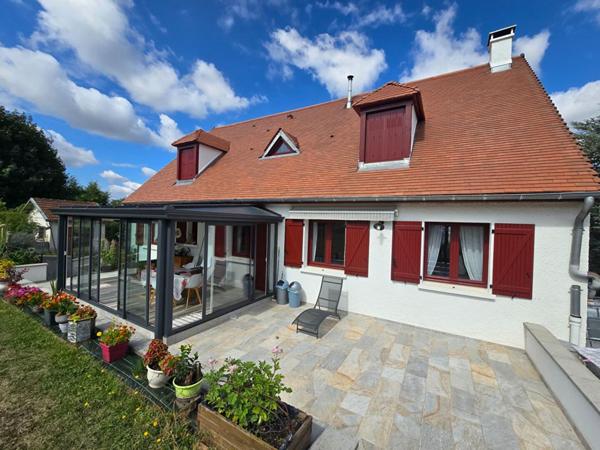Maison Creuzier Le Vieux 7 pièce(s) 193 m2