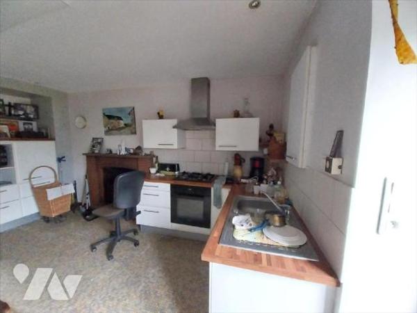 En campagne, Maison Type4/5 de 85 m2 env. avec séjour, cuisine, 3 chambres, bureau et salle d'e...