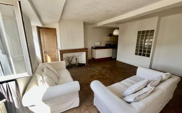 Appartement à louer    2 pièces • 60,55 m2 Lyon 1