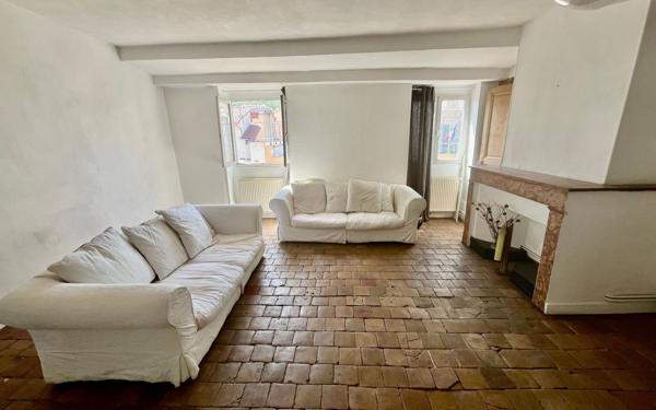Appartement à louer    2 pièces • 60,55 m2 Lyon 1