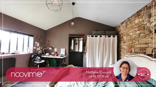 Maison en pierrres de 250 m² 5 chambres sur 1850 m² avec piscine