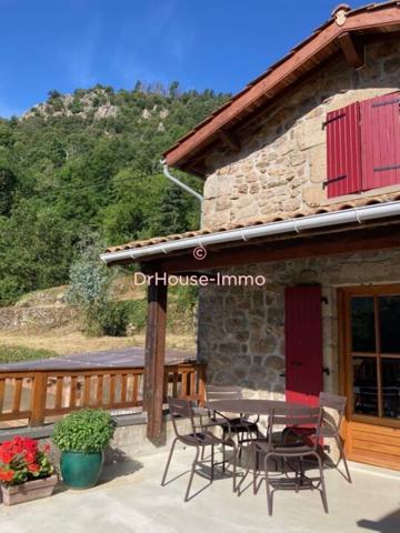 Maison à vendre 10 pièces de 175 m²