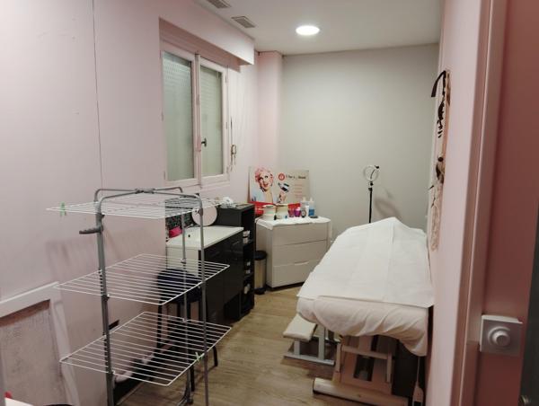 Fonds De Commerce à CAEN, 14000 - 5 pièces 80m²