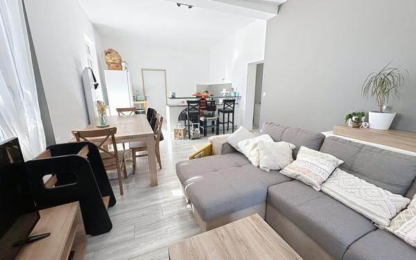 Appartement à vendre    3 pièces • 74 m2 Villeneuve-lès-Avignon