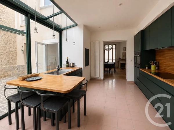 Maison à vendre  7 pièces - 86,77 m 2   FONTAINEBLEAU  - 77