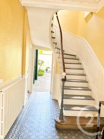 Maison à vendre  7 pièces - 86,77 m 2   FONTAINEBLEAU  - 77