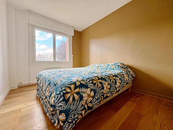 Très bel appartement de type 2, La Madeleine/ Botanique de 59 m² La madeleine Très bel appartement de type 2, La Madeleine/ Botanique de 59 m² La madeleine