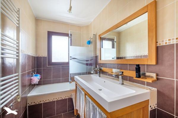 Maison à vendre |  Vaulx-en-Velin |  4 pièces | 72 m²