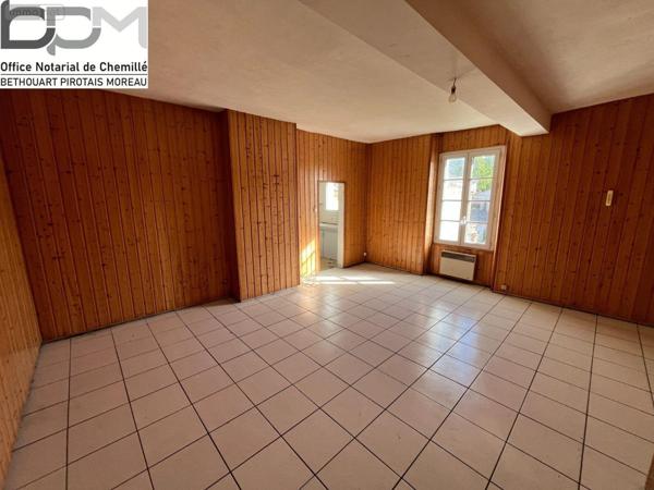 Maison à vendre à Chemillé-en-Anjou dans le Maine-et-Loire (49120), ref : 49062/812