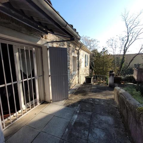 Dpt Gard (30), à vendre ALES Menudiere maison en pierre 134 m² sur terrain de 2200 m²