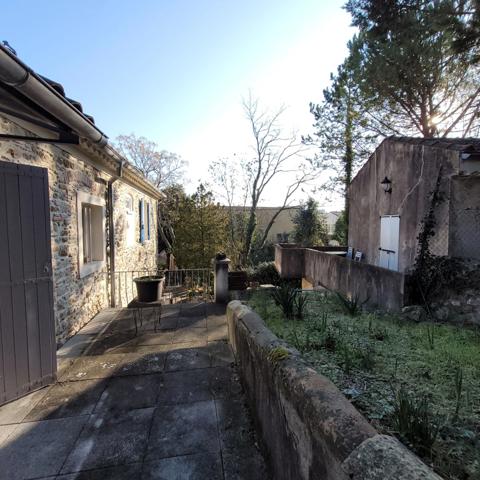 Dpt Gard (30), à vendre ALES Menudiere maison en pierre 134 m² sur terrain de 2200 m²