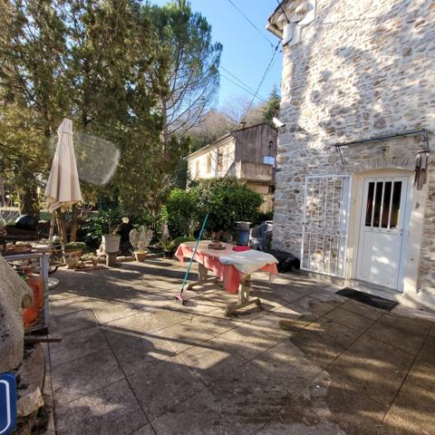 Dpt Gard (30), à vendre ALES Menudiere maison en pierre 134 m² sur terrain de 2200 m²