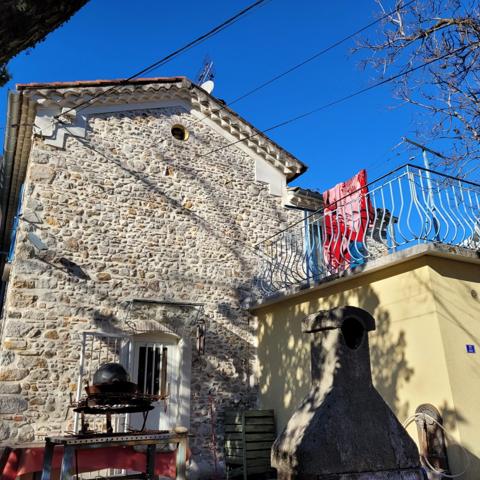 Dpt Gard (30), à vendre ALES Menudiere maison en pierre 134 m² sur terrain de 2200 m²
