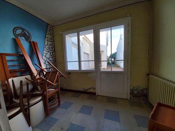 Maison de bourg à rénover avec atelier - Un beau potentiel au coeur des commodités