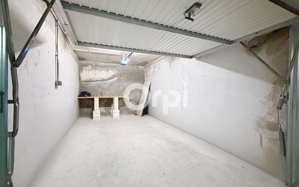 Stationnement à vendre