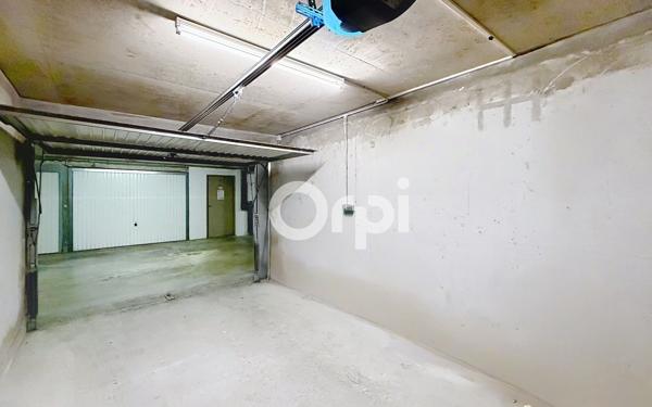 Stationnement à vendre