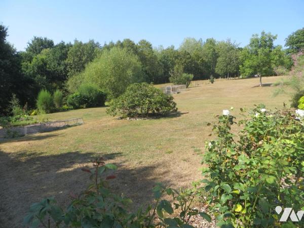 EN EXCLUSIVITE, à 10mn de l'A84 et des commerces et écoles SOULEUVRE EN BOCAGE