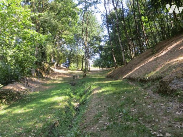EN EXCLUSIVITE, à 10mn de l'A84 et des commerces et écoles SOULEUVRE EN BOCAGE