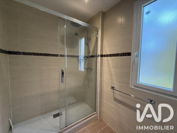 Appartement à vendre 6 pièces 119 m² Vaux-le-Pénil