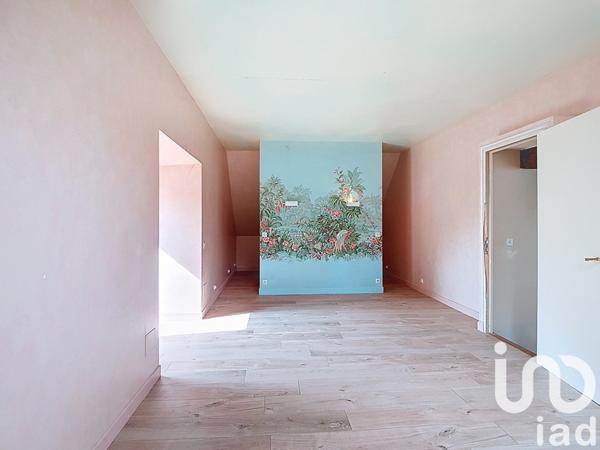 Maison 9 pièces de 212 m² à Montargis (45200)