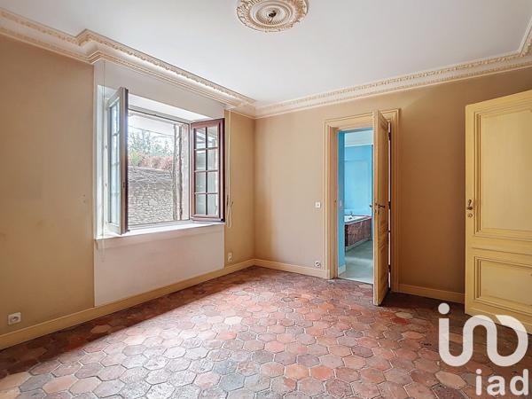 Maison 9 pièces de 212 m² à Montargis (45200)