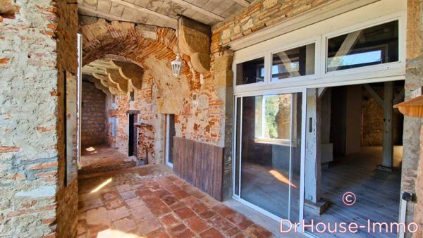 Maison à vendre 14 pièces de 560 m²