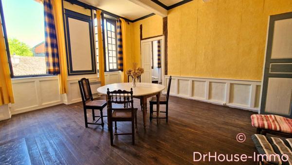 Maison à vendre 14 pièces de 560 m²