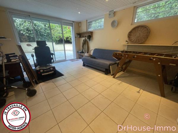 Maison à vendre 15 pièces de 411 m²