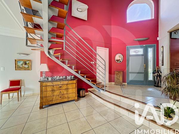 Maison à vendre 7 pièces 211 m² Seilh