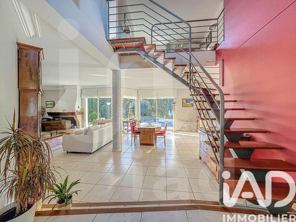 Maison à vendre 7 pièces 211 m² Seilh