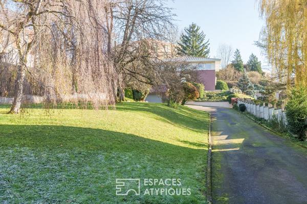 Maison d’architecte des années 70 sur les hauteurs