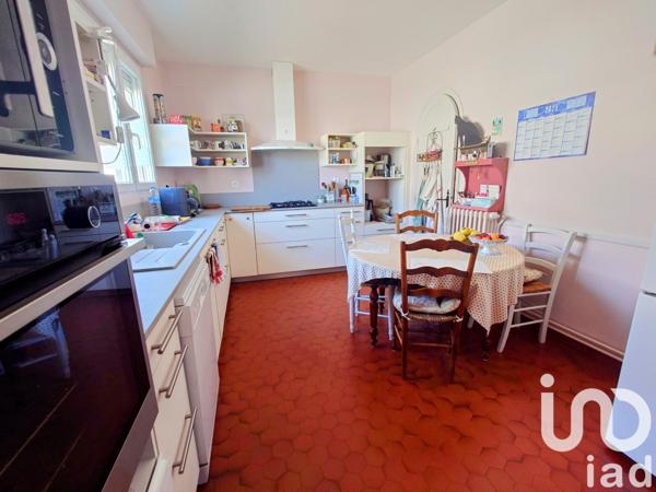 Maison à vendre 10 pièces 248 m² Le Dorat