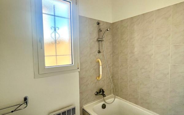 Immeuble à vendre    10 pièces •  Toulouse