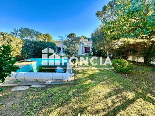 À vendre Maison 3 pièces 95 m² - Marseille 13008